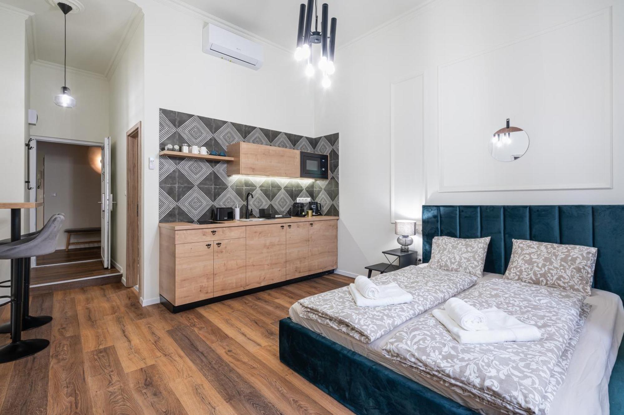 Brody 46 Boutique Rooms บูดาเปสต์ ภายนอก รูปภาพ